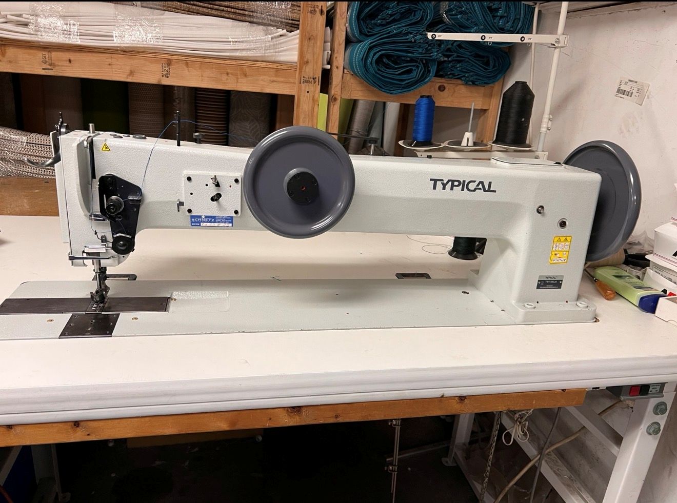 Mobile embroidery machine repair service