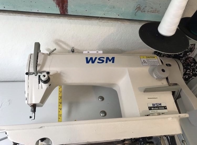 Walking foot sewing machine feeding mechanism timing for leather work